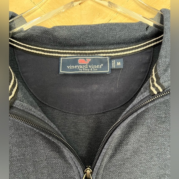 Vineyard Vines Men’s Navy Herringbone Quarter 1/4 Zip Sweater - Picture 3 of 4